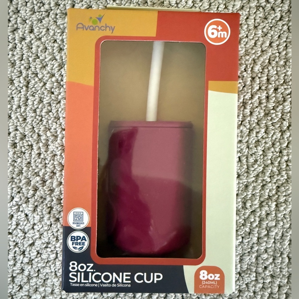 Avanchy 8 oz silicone cup + straw
